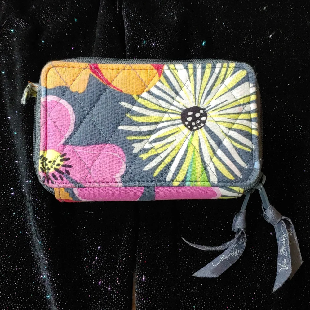 Vera Bradley Jazzy Blooms Wallet - Picture 1 of 16